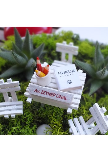 Avukata Hediye Minyatür Bahçe, Avukata Teraryum