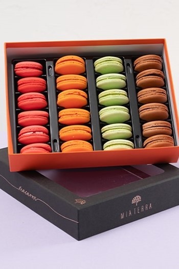 makaron çikolata hediye 