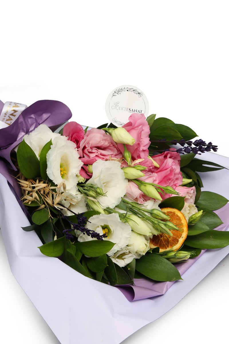 Colored Lisianthus Buketi