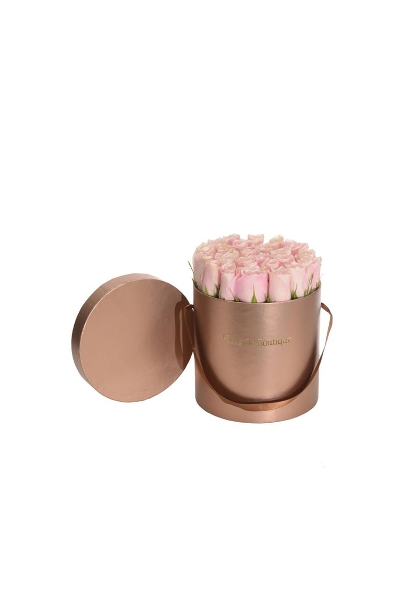 Bakır Rengi Büyük Boy Silindir Kutuda Pembe Güller