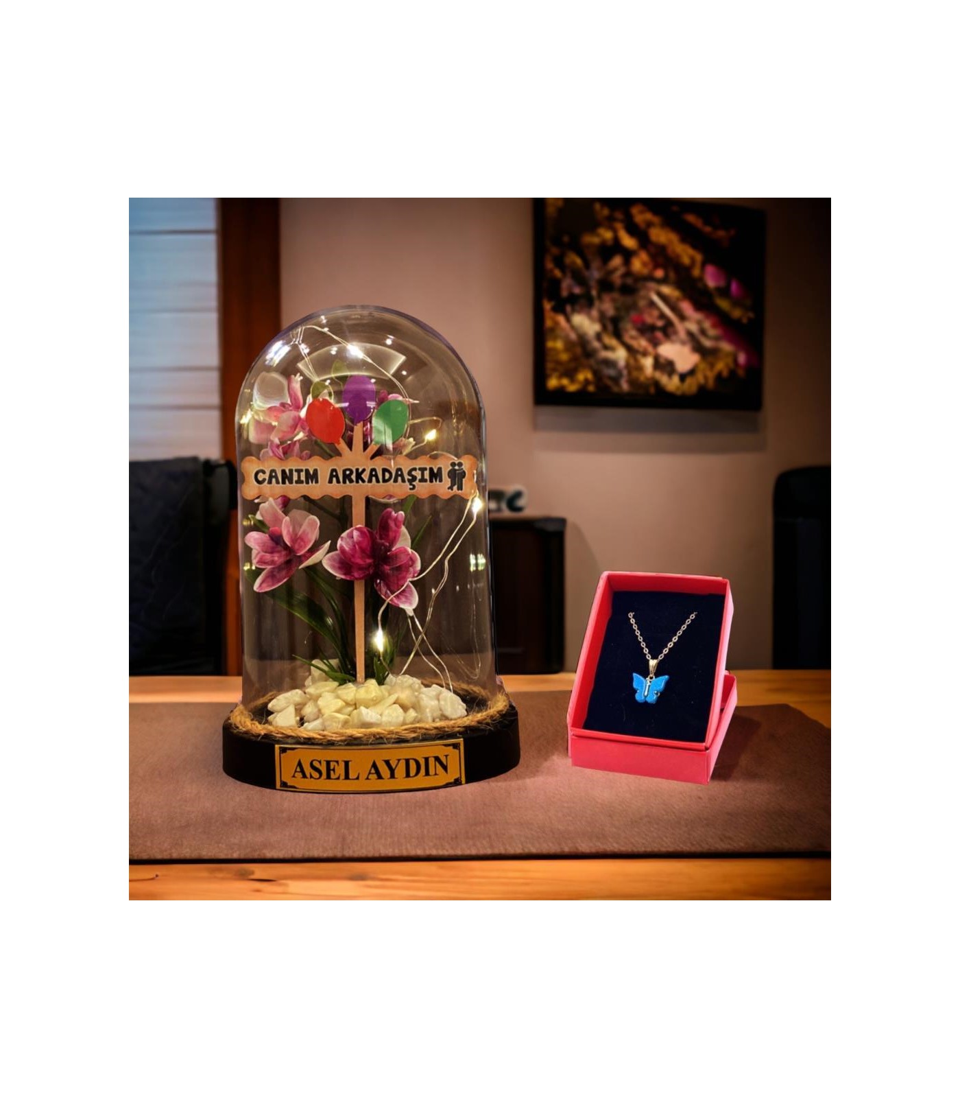 Kişiye Özel İsimli ve Led Işıklı Fanus - Canım Arkadaşım Temalı ve Kelebek Kolyeli