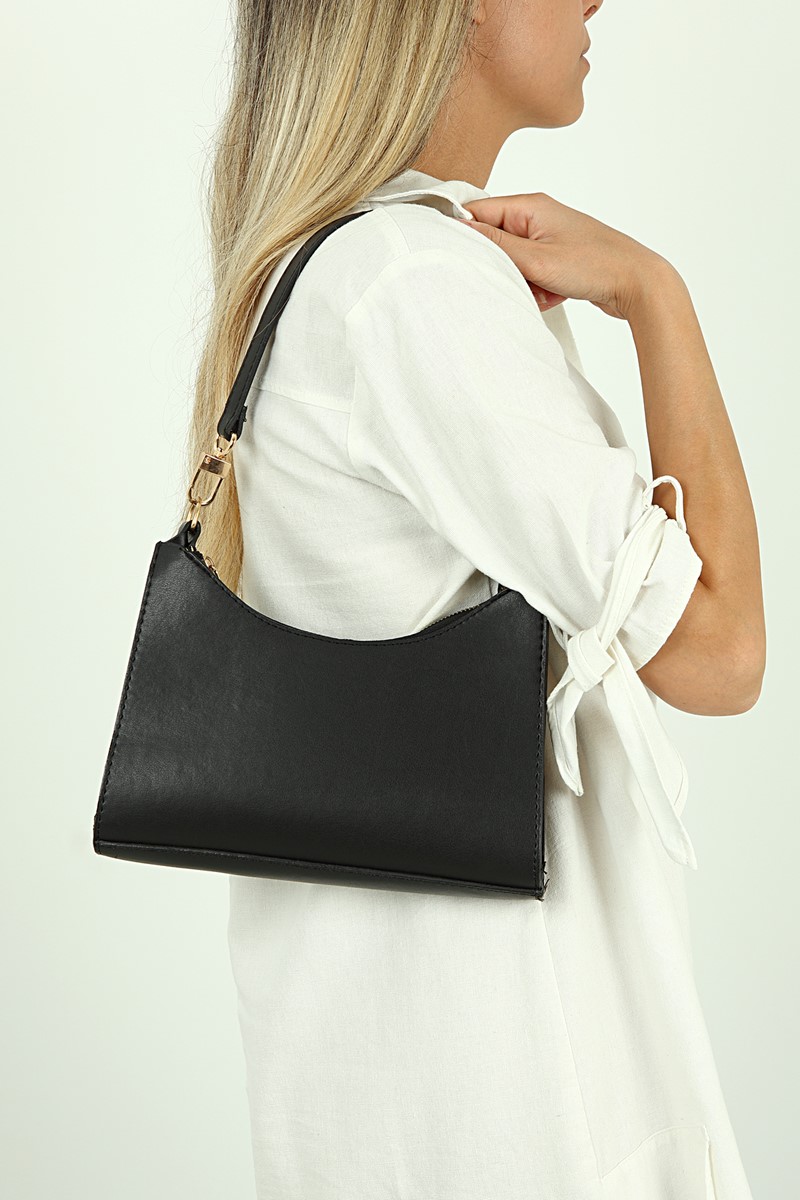 Forentina Kadın Siyah Askılı Omuz Çantası PS2078