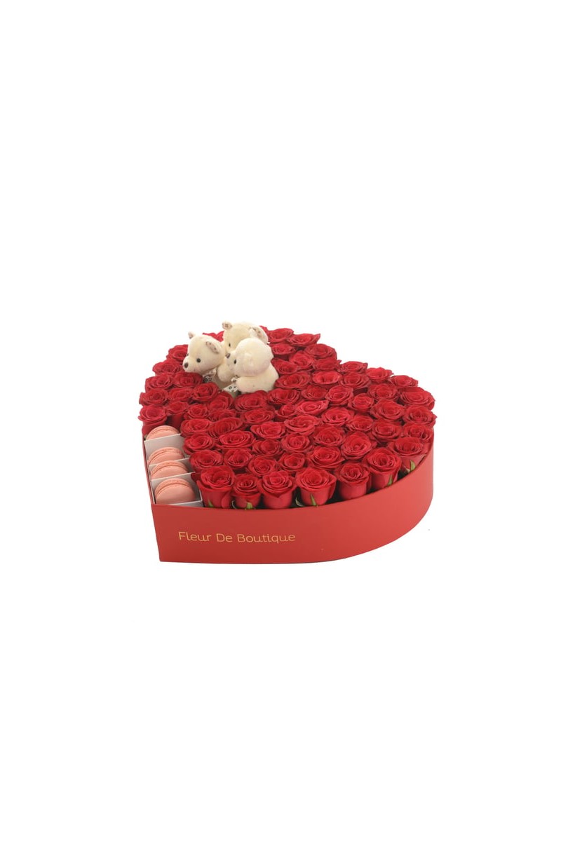 Kırmızı Kalp Kutuda Kırmızı Güller Peluş Ayıcıklar Ve Makaron