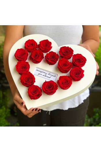 Sevgiliye Kırmızı Gül, Solmayan Kırmızı Gül, Kutuda Güller