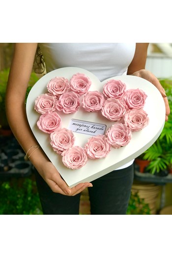 solmayan gül, pembe gül, kutuda gül