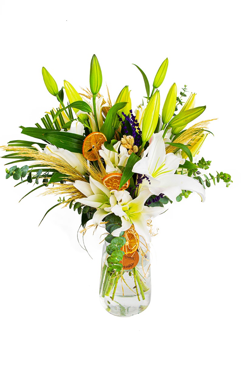 White Lilies Love